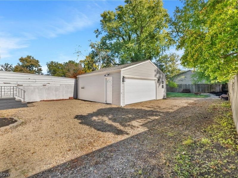 117 Lear Road, Avon Lake, OH 44012 Photo 42