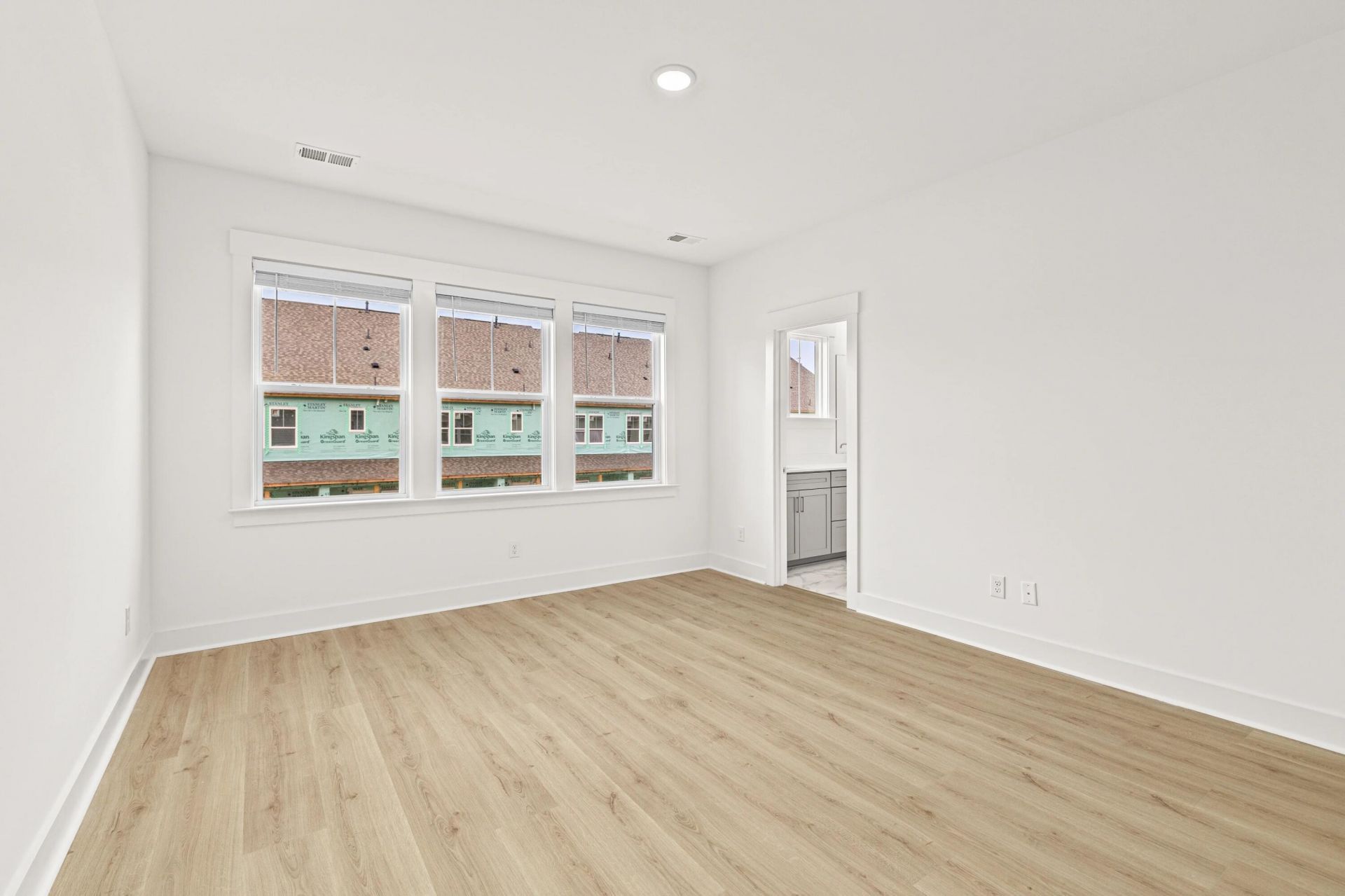 124 Fairbanks Drive Photo 27