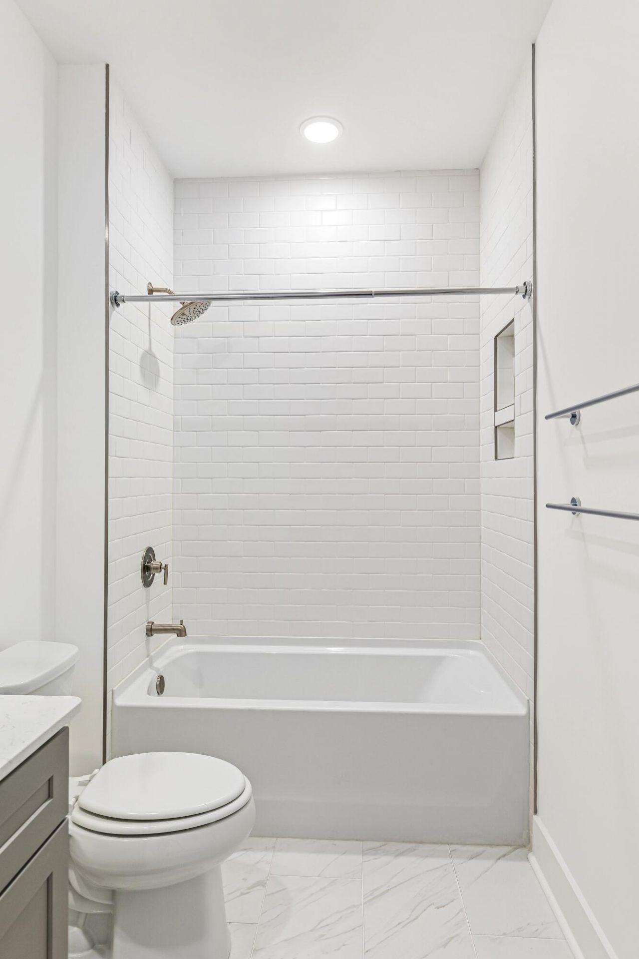 124 Fairbanks Drive Photo 35