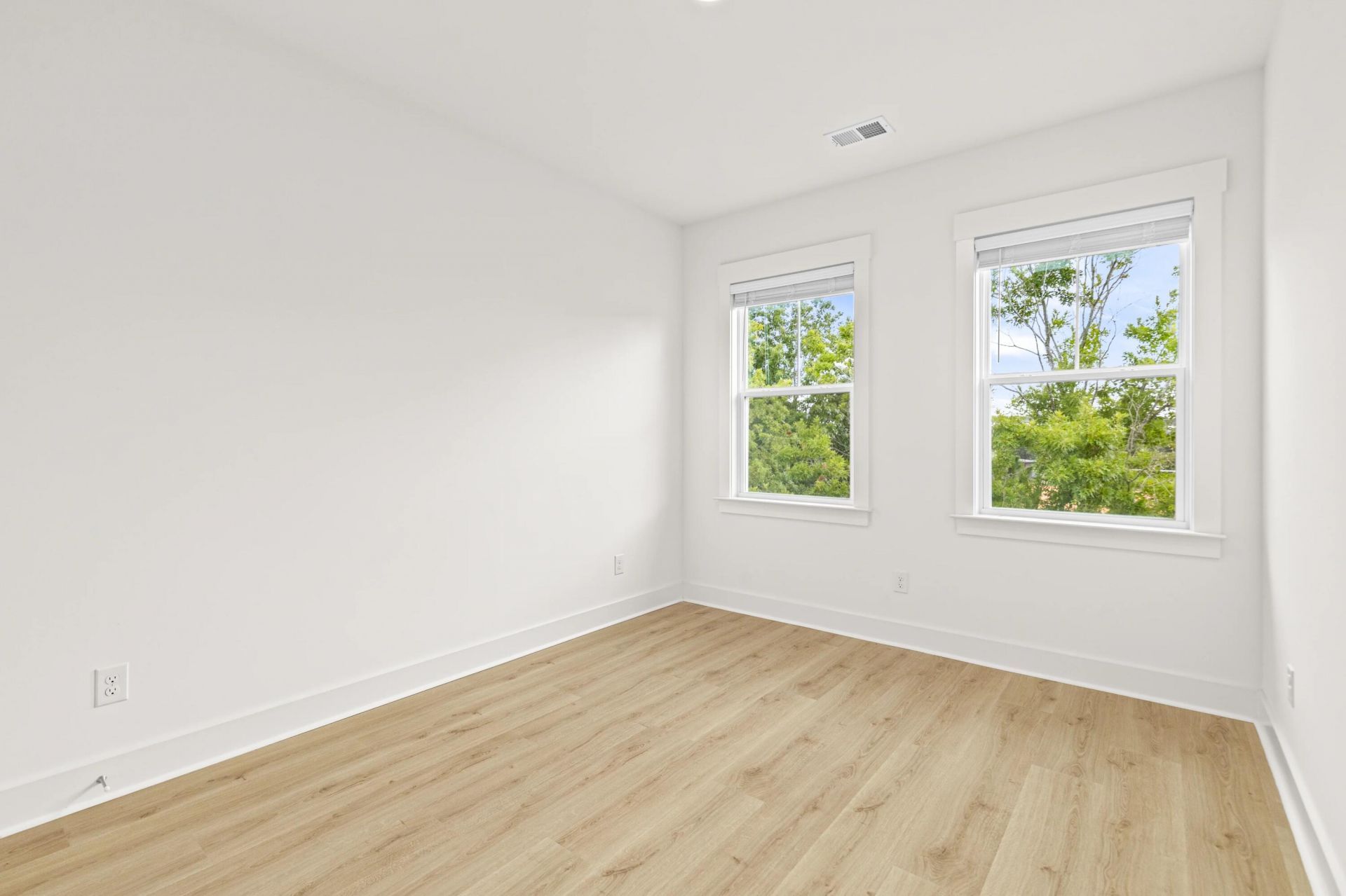 124 Fairbanks Drive Photo 40