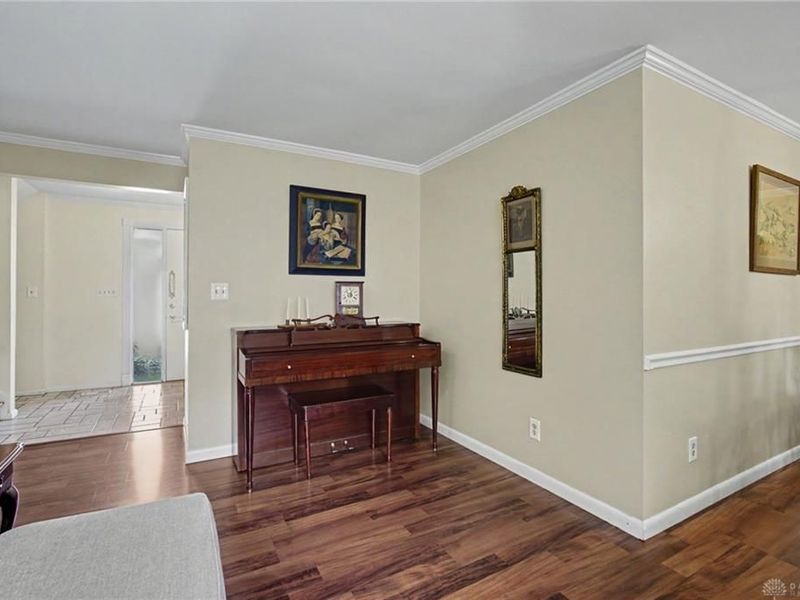 200 Blue Gate Circle, Dayton, OH 45429 Photo 11