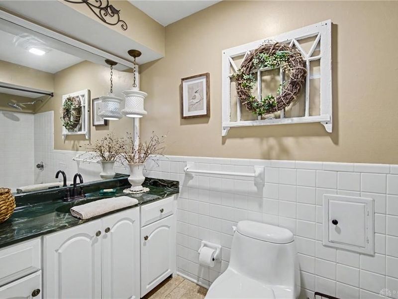 200 Blue Gate Circle, Dayton, OH 45429 Photo 26