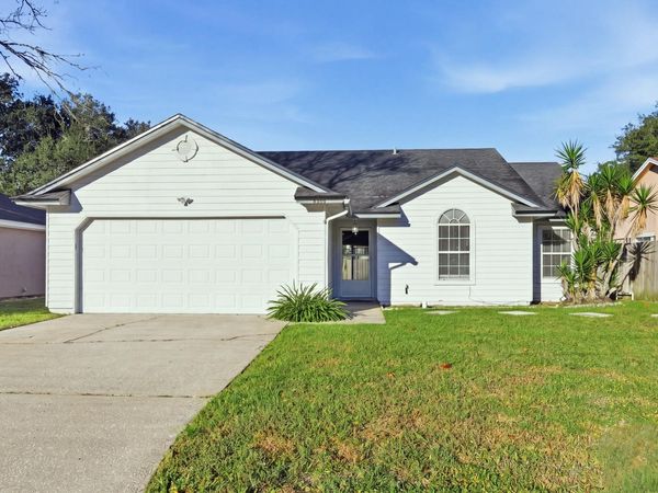 3358 Secret Isle Ln, Jacksonville, FL 32225