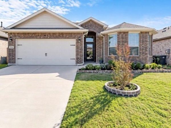 9713 Serviceberry, Crowley, TX 76036