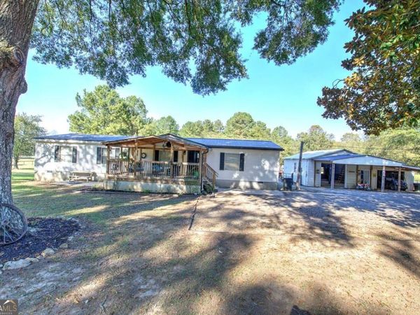 1361 Abrams Road SE, Silver Creek, GA 30173