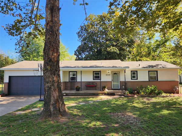 8320 E 169th Street , Bixby, OK 74008
