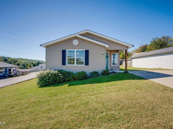 2211 Glenwood Street, Kingsport, TN 37664