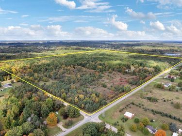 15655 Tyrone Avenue , Tyrone Township, Mi 49330