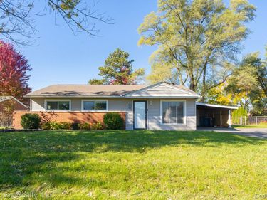 1429 Whittier Drive , Waterford Township, Mi 48327