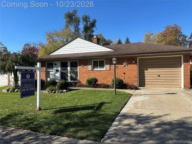 191 Hill Street, Milford Village, Mi 48381