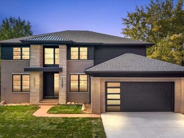 1545 Tiverton Trail Drive, Rochester Hills, Mi 48306
