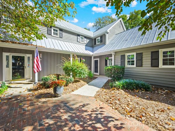 3812 Selwyn Farms Lane , Unit 2, Charlotte, NC 28209