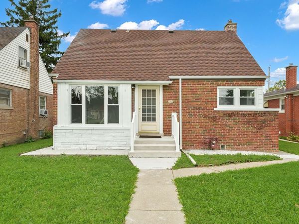 116 163rd Street , Calumet City, IL 60409