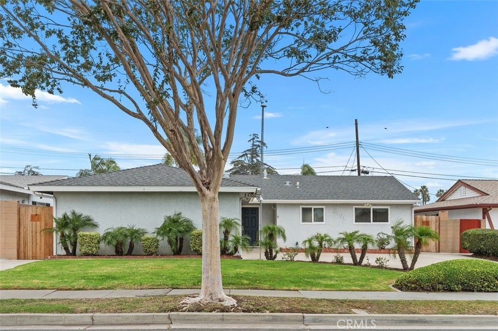 8161 Valencia, Huntington Beach, CA 92647 Main Photo