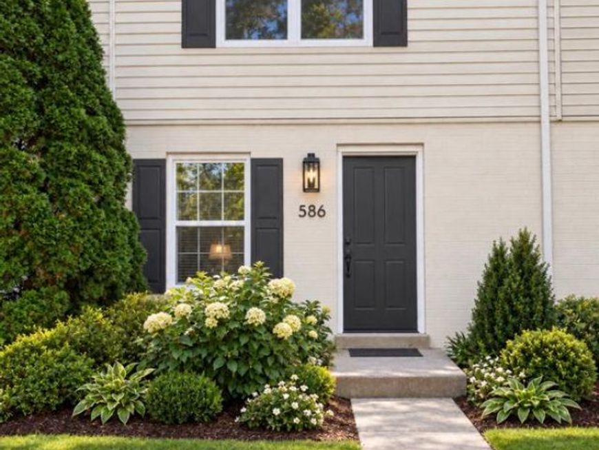 586 Cotswold Court , Frederick, MD 21703 Main Photo