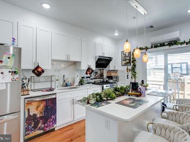 2611 S MARSHALL STREET , PHILADELPHIA, PA 19148