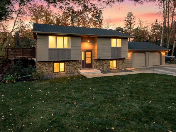 461 Locust Lane , Taylors Falls, MN 55084