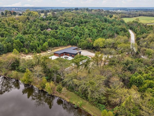 382 Beulah Creek Drive , Marshfield, MO 65706