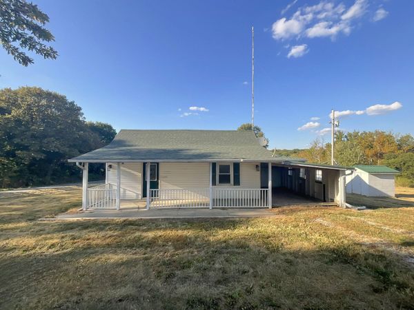 3602 S 78th Road , Humansville, MO 65674