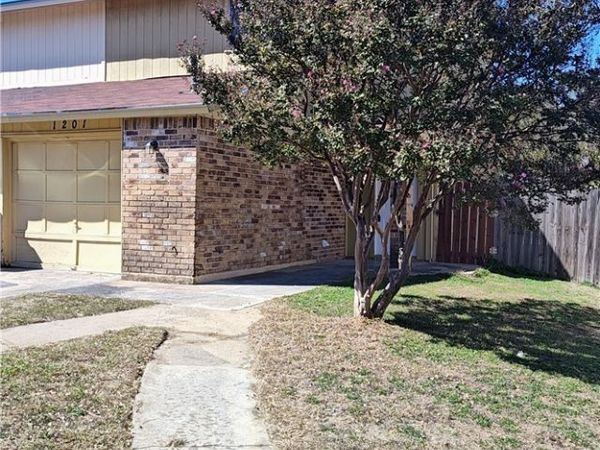 1201 Royal Crest Drive , Killeen, TX 76549
