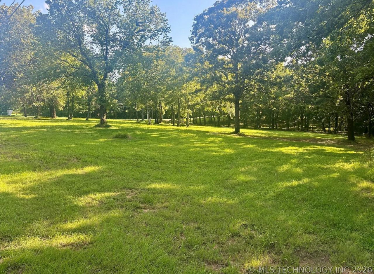 E 700 Road , Wagoner, OK 74467 Main Photo