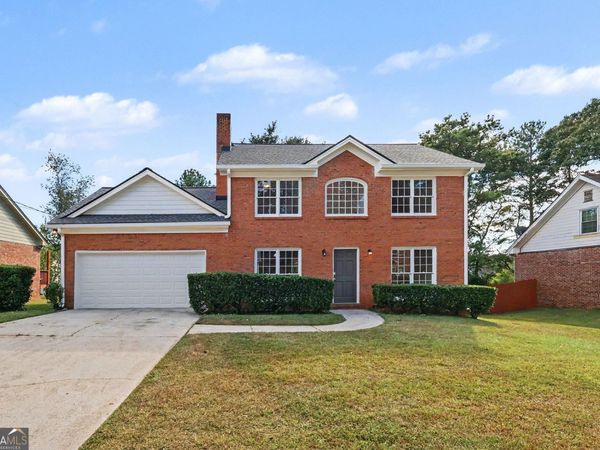 6391 Phillips Place, Lithonia, GA 30058