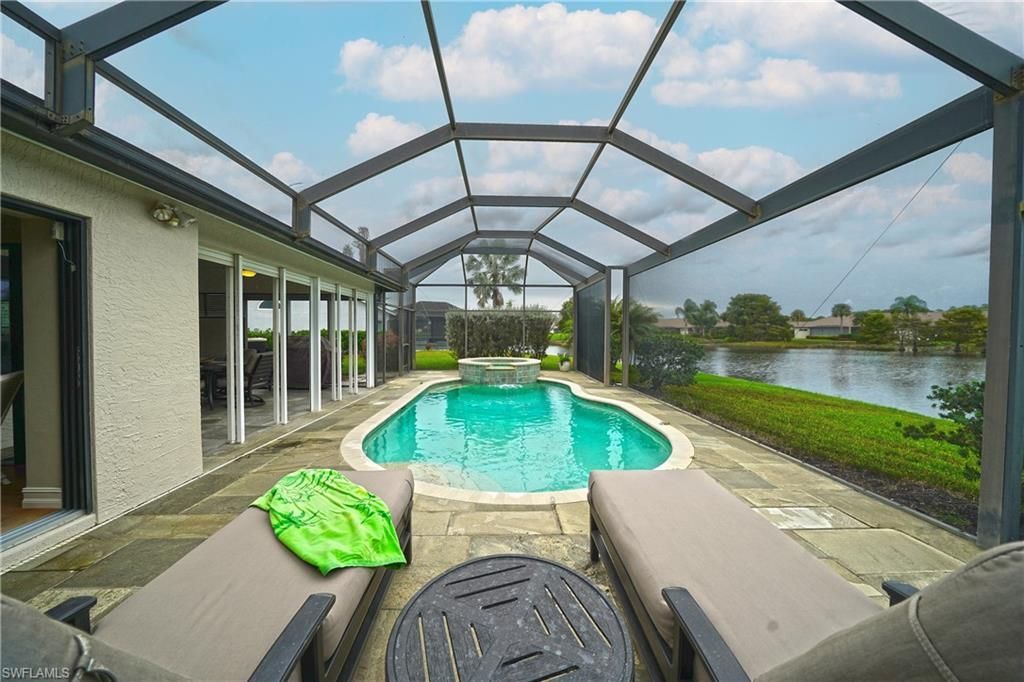 9201 Old Hickory Cir , Fort Myers, FL 33912 Photo