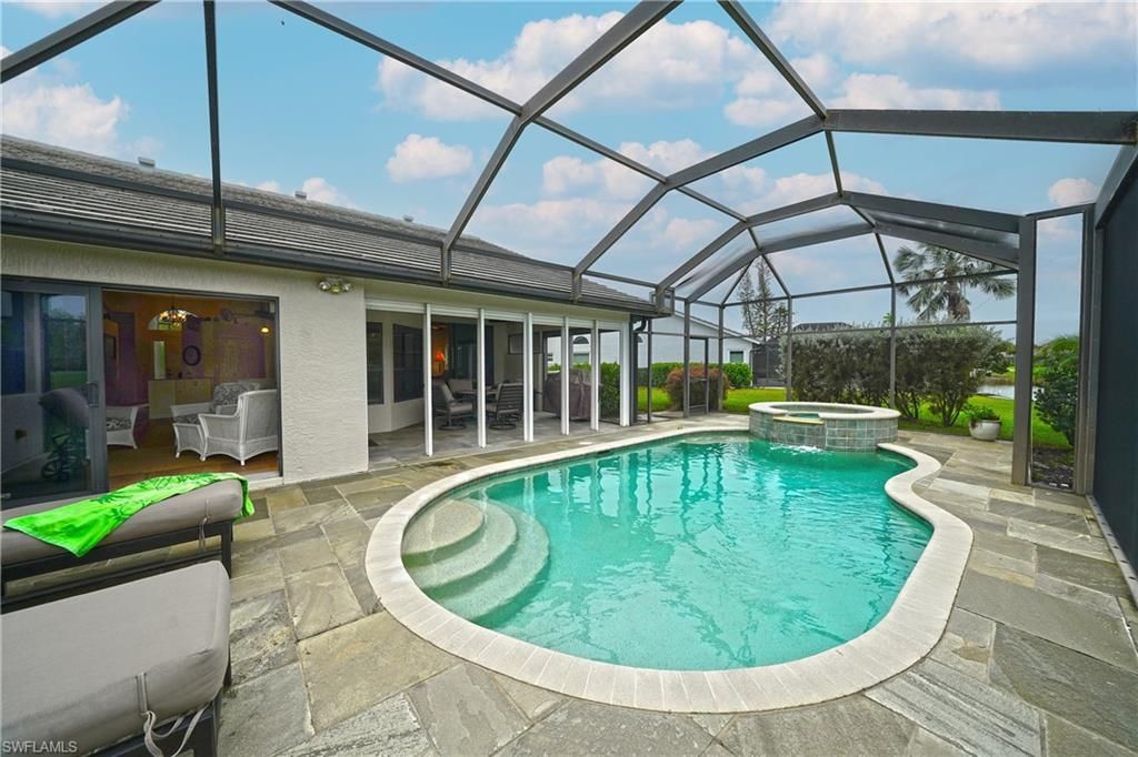 9201 Old Hickory Cir , Fort Myers, FL 33912 Photo