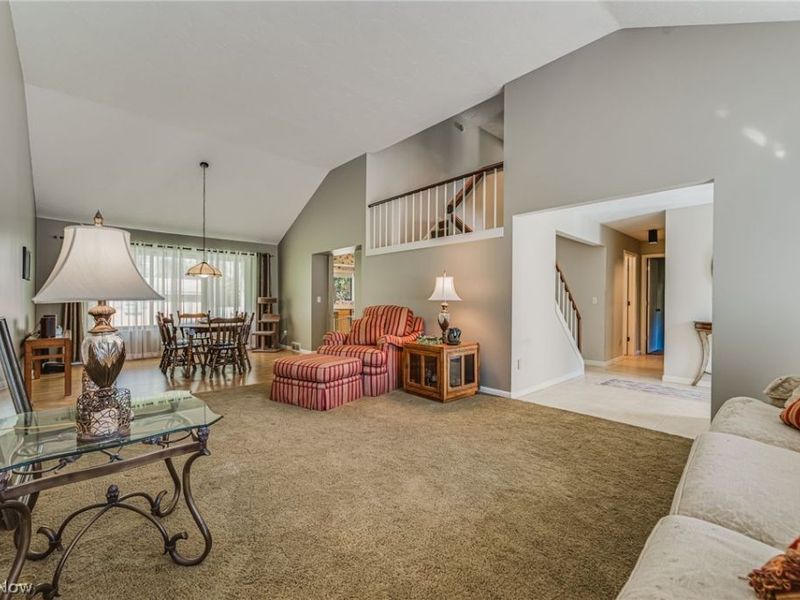 30882 Old Shore Drive, North Olmsted, OH 44070 Photo 11