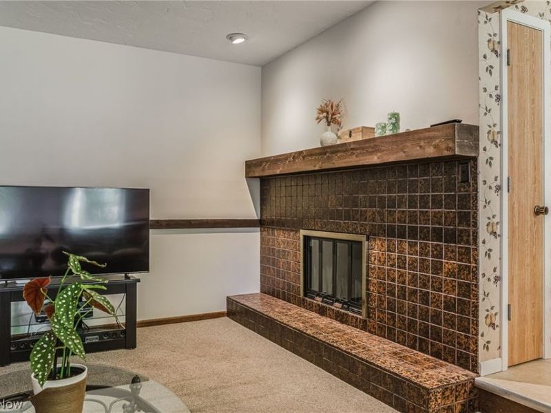 30882 Old Shore Drive , North Olmsted, OH 44070 Photo 17