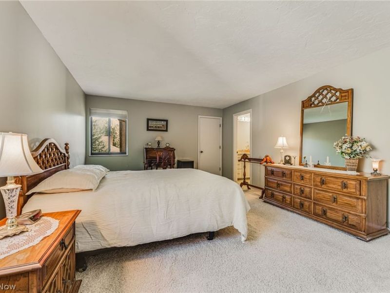 30882 Old Shore Drive, North Olmsted, OH 44070 Photo 29