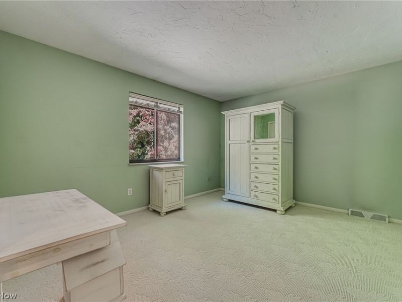 30882 Old Shore Drive , North Olmsted, OH 44070 Photo 36