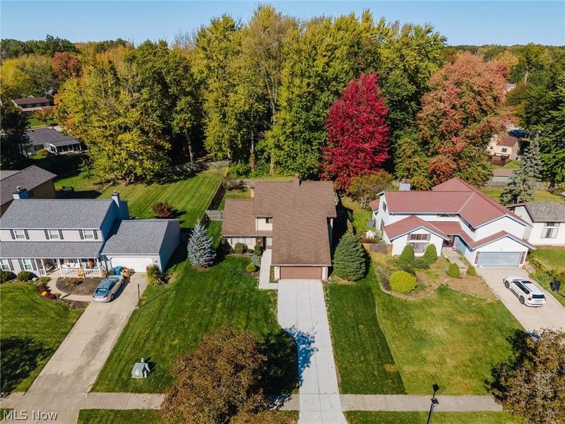 30882 Old Shore Drive , North Olmsted, OH 44070 Photo 46