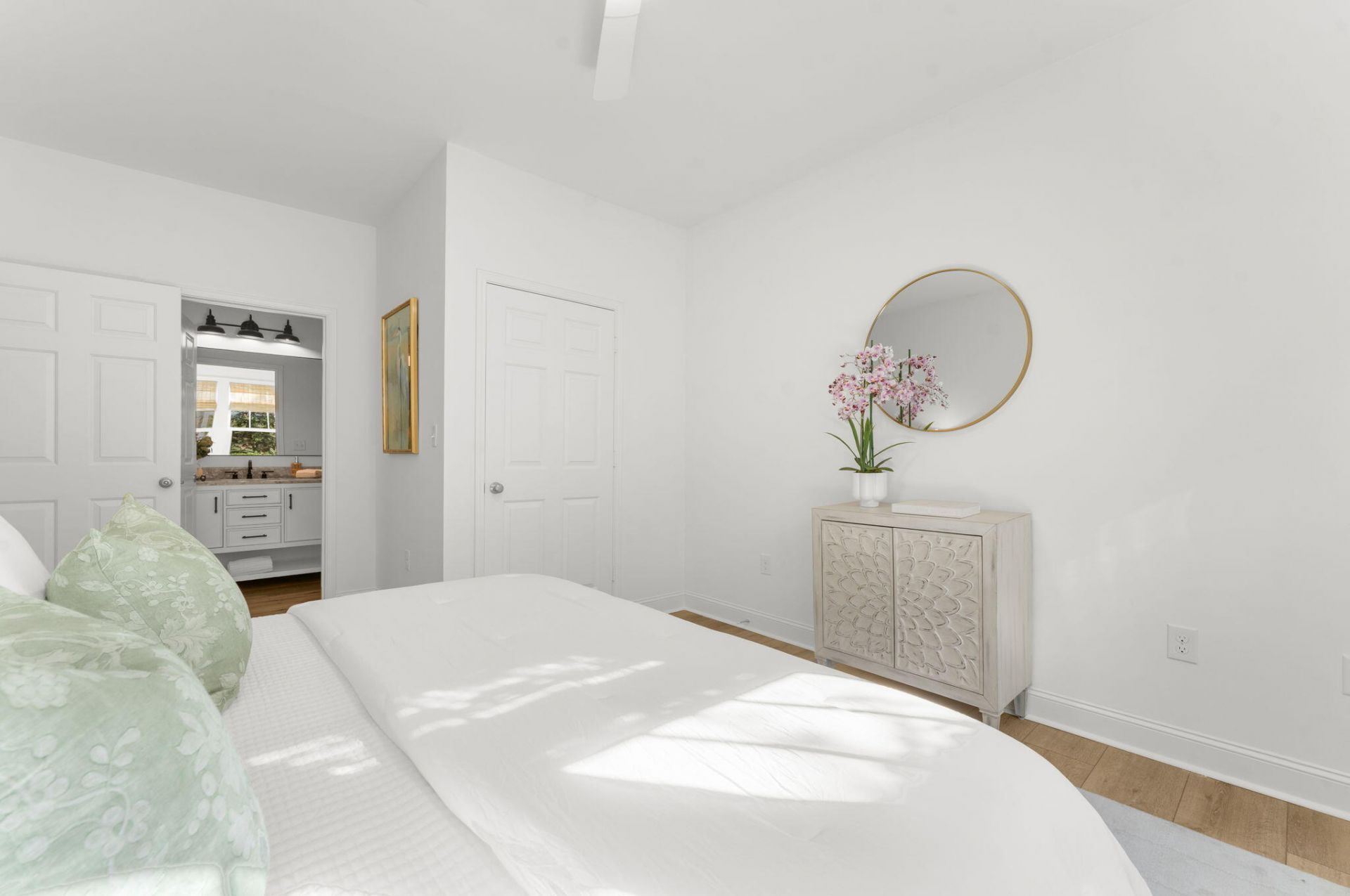 2012 Chatelain Way Photo 10
