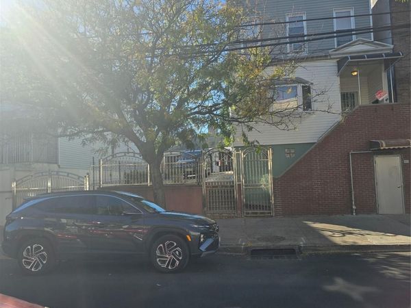 Bronx, NY 10472