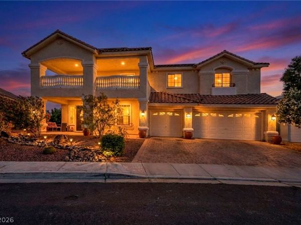 7008 Manzanares Drive , North Las Vegas, NV 89084