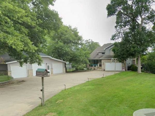 17042 250th Avenue , Paynesville, MN 56362