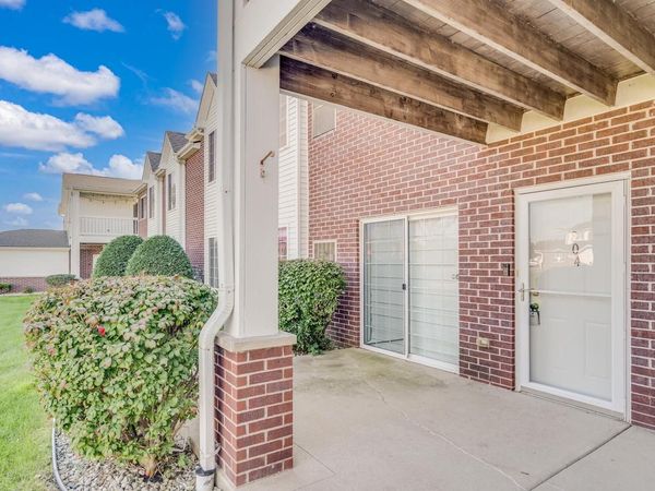 2775 11th PLACE, Unit 804, Kenosha, WI 53140