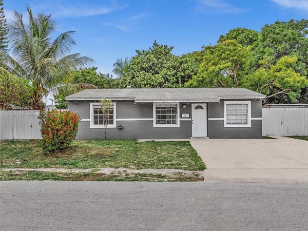 1624 S 23rd Ave , Hollywood, FL 33020
