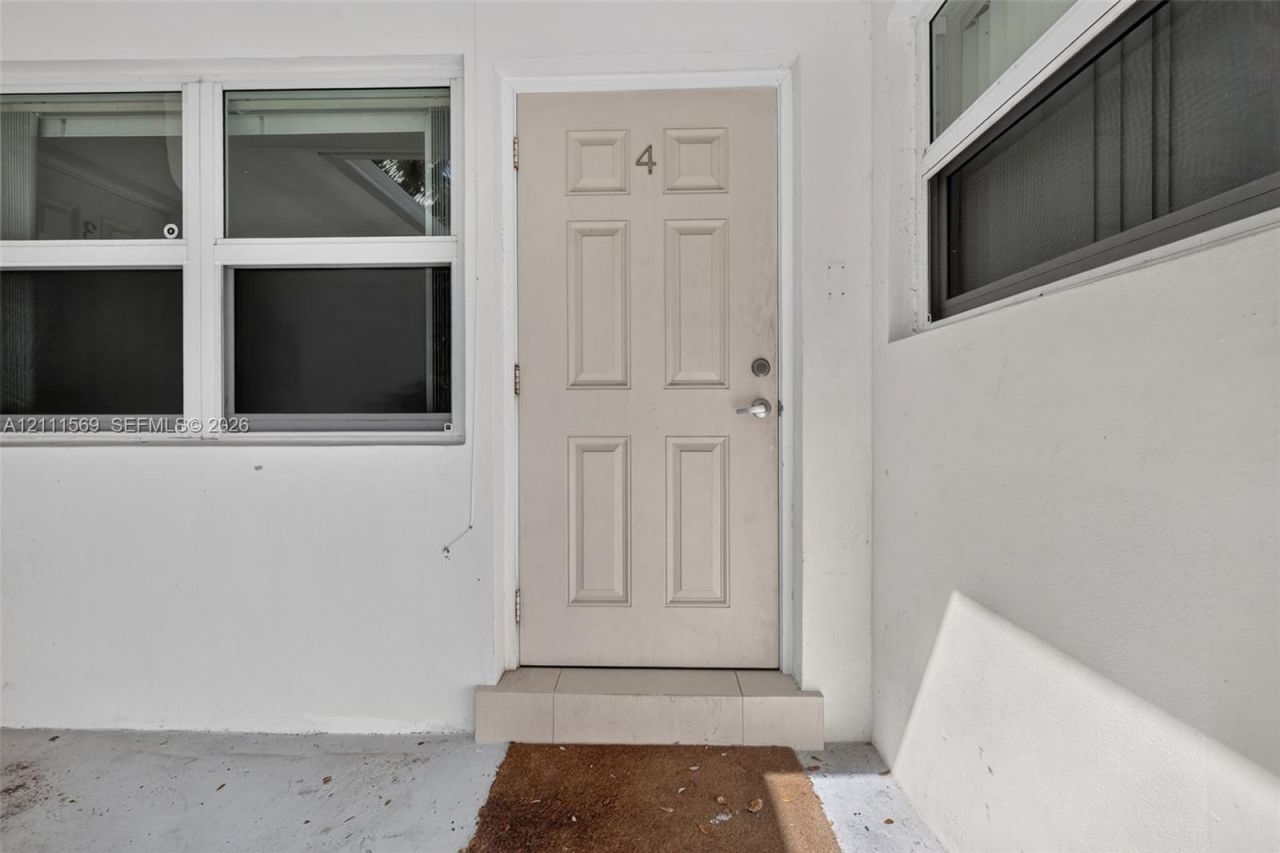 12800 NE 11th Ave , Unit 4, North Miami, FL 33161 Photo