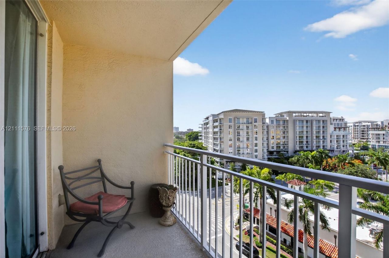 99 SE Mizner Blvd , Unit 821, Boca Raton, FL 33432 Photo