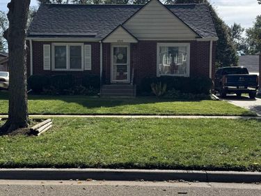 6909 Morrill Avenue, Lincoln, NE 68507