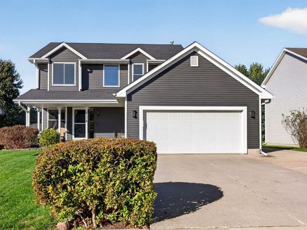 1114 9th Avenue SE, Altoona, IA 50009