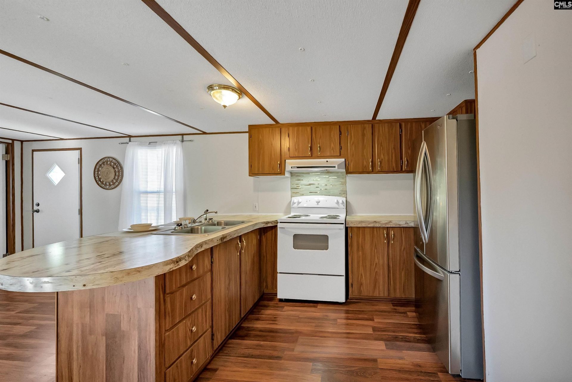 358 Shelter Bay Drive Photo 10