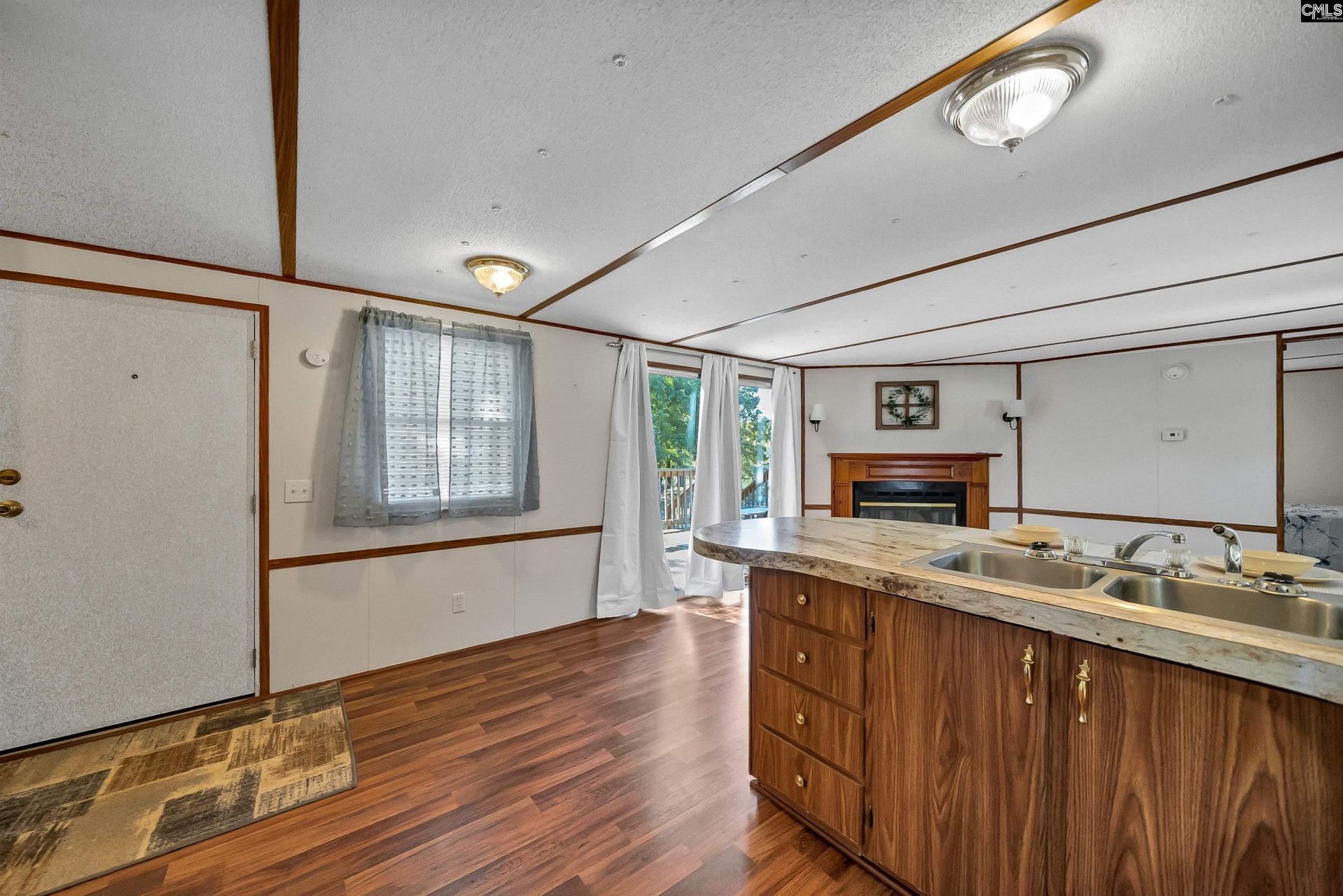 358 Shelter Bay Drive Photo 13