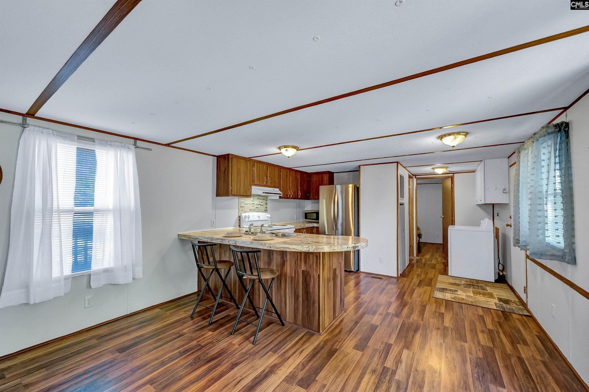 358 Shelter Bay Drive Photo 9
