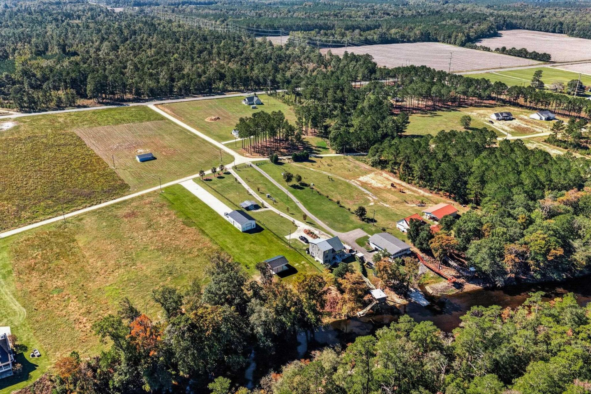 11 Gulley Ln. Photo 8