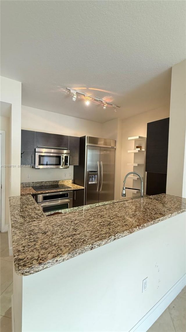 550 Okeechobee Blvd , Unit 616, West Palm Beach, FL 33401 Photo