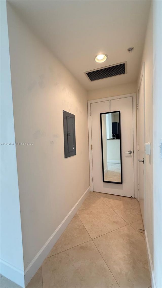 550 Okeechobee Blvd , Unit 616, West Palm Beach, FL 33401 Photo