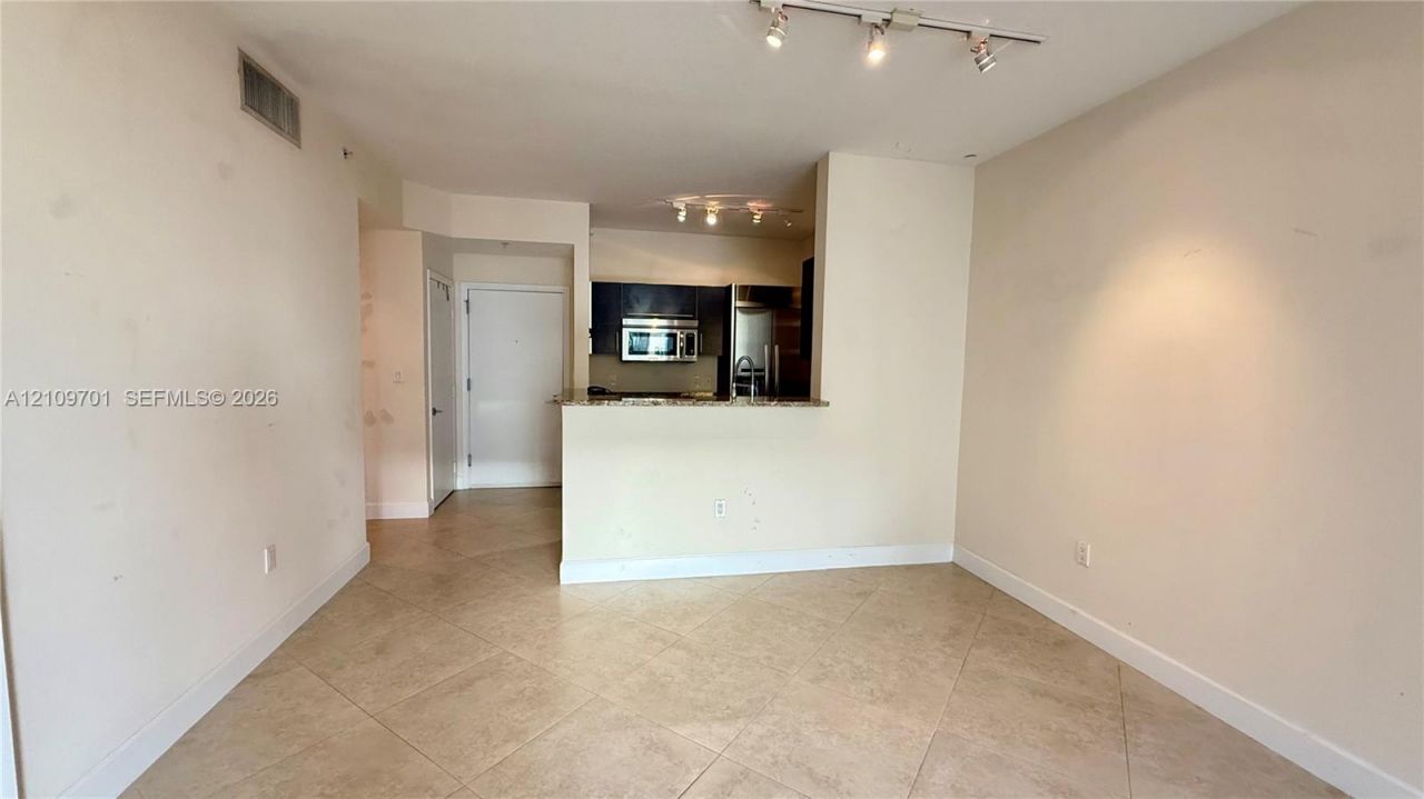 550 Okeechobee Blvd , Unit 616, West Palm Beach, FL 33401 Photo